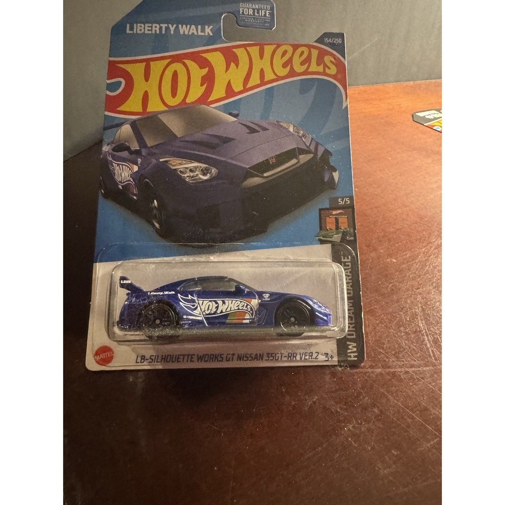 Hot Wheels  LB-Silhouette Works GT Nissan 35GT-RR Ver.2 Hw Dream Garage